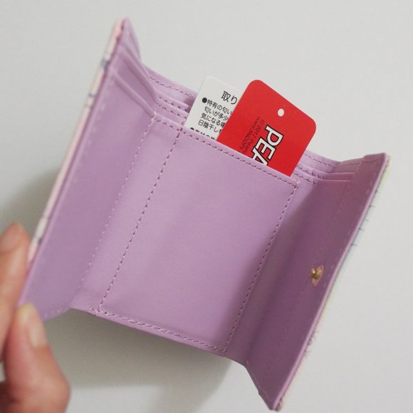 PEANUTS Snoopy Japan Folded Wallet - Picture 3 of 4